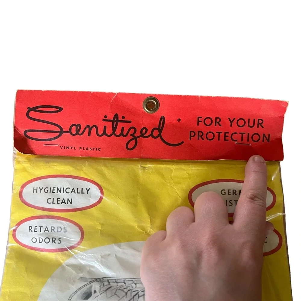 Bogene Vinyl Plastic 24” Closet Cover Sanitize Non-toxic‎ Germ Resistant